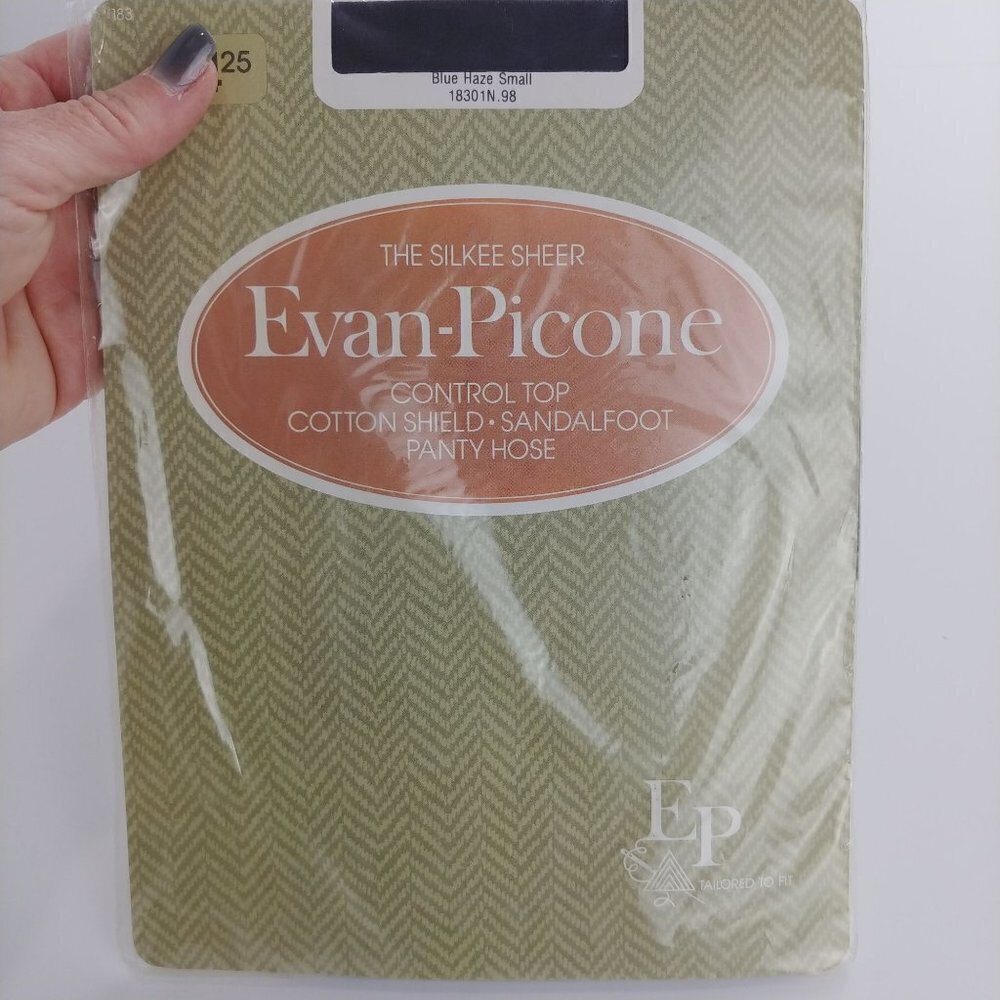 Evan-Picone Vintage NWT The Silkee Sheer Control Top Pantyhose S Blue‎ Haze